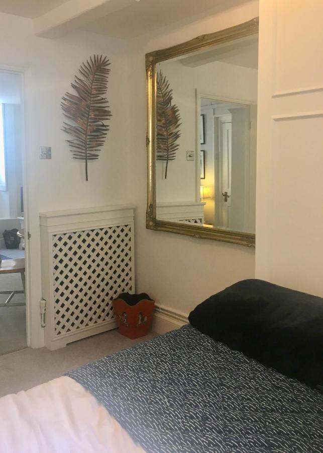 Fabulous Apartment In Historic House In St Aubin Exterior foto